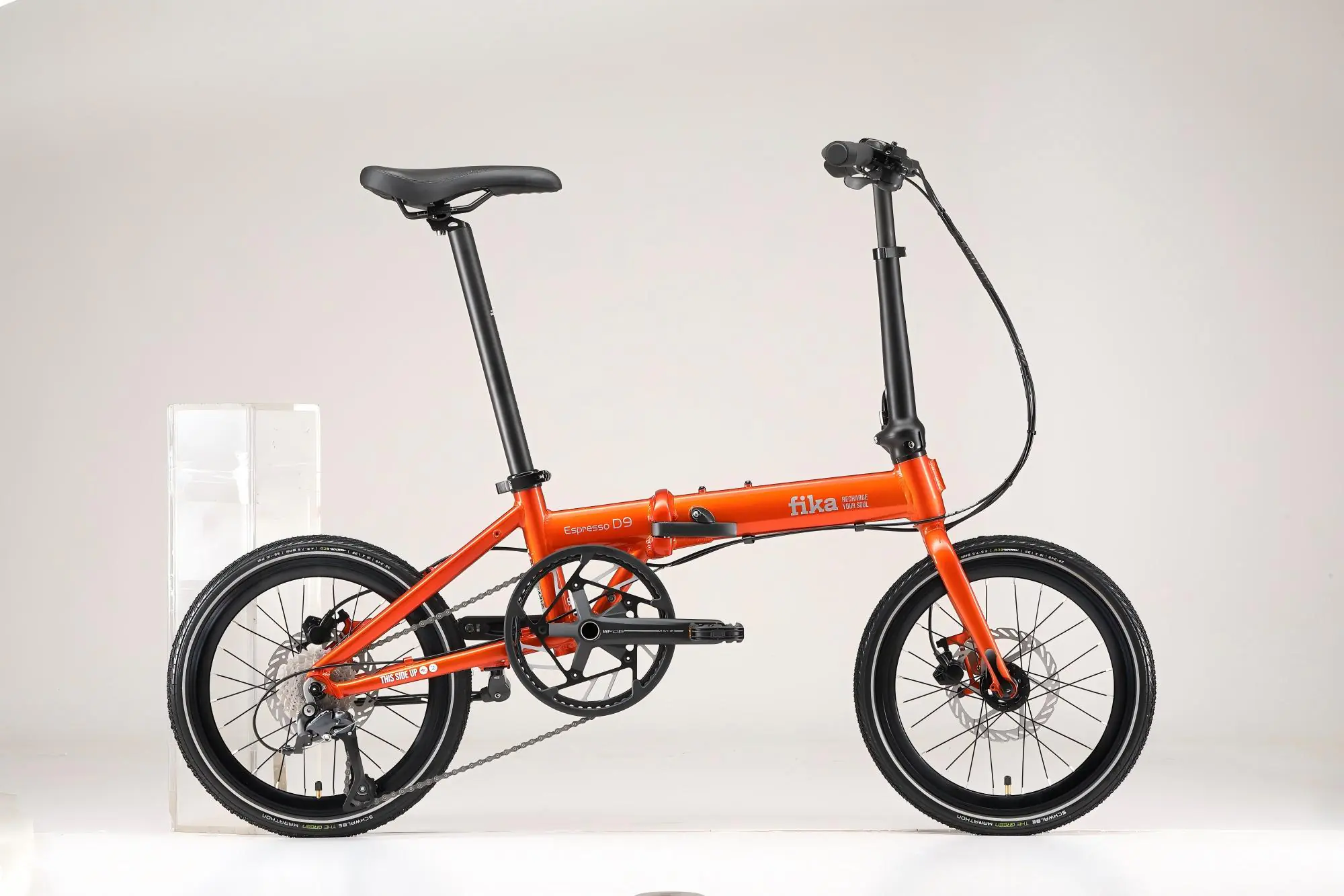 D9 orange